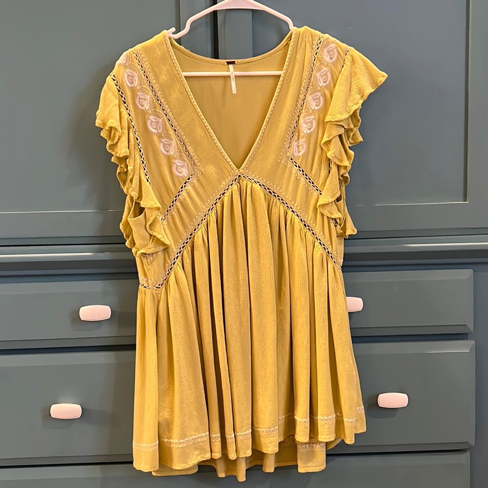 Free-People blouse, chartreuse yellow-green, size Large
